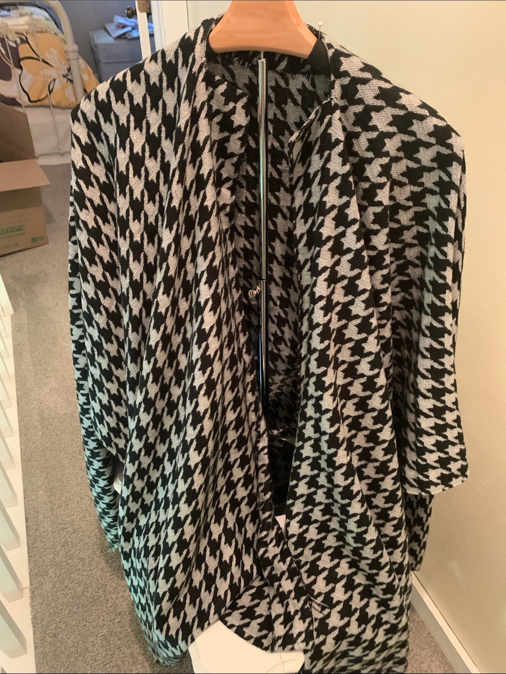 Hand Crafted Black & White Houndstooth Open-Front Cape